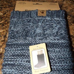 NWOT Bear Paw Boot Toppers Blue knit